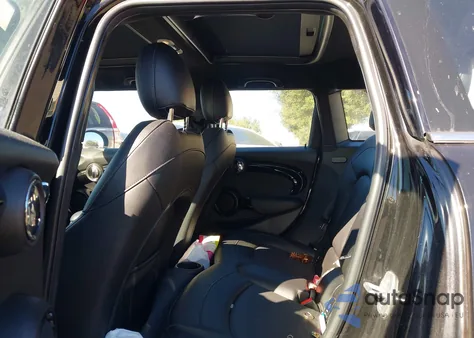 2016 Mini Hardtop Cooper из США, поврежденный, VIN WMWXU1C52G2D12142